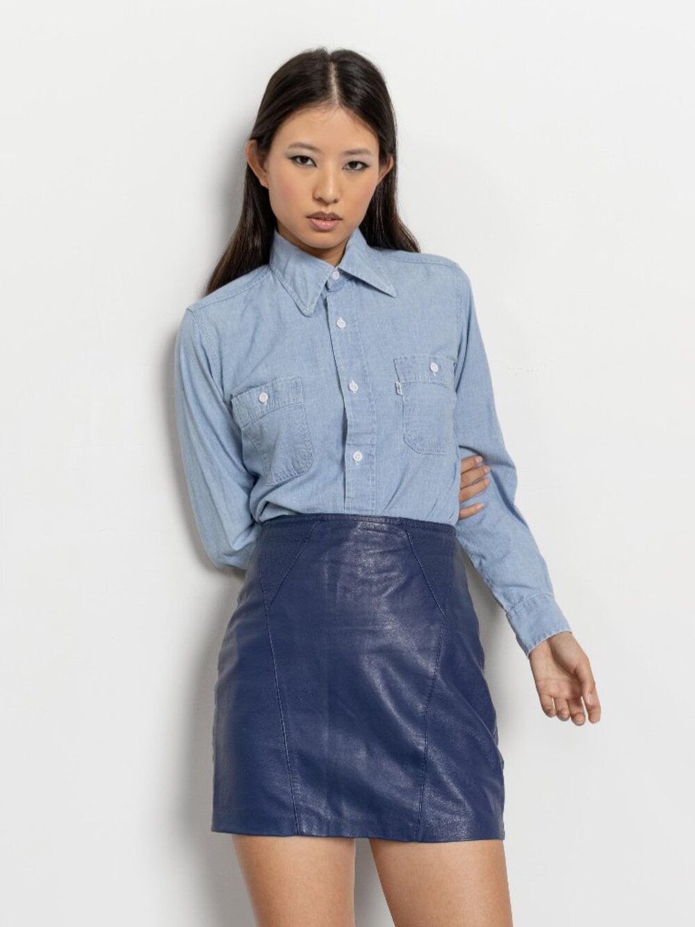 LEATHER MINI SKIRT Vintage Navy Blue High Waist / 25 26 Inch Waist / Size 4